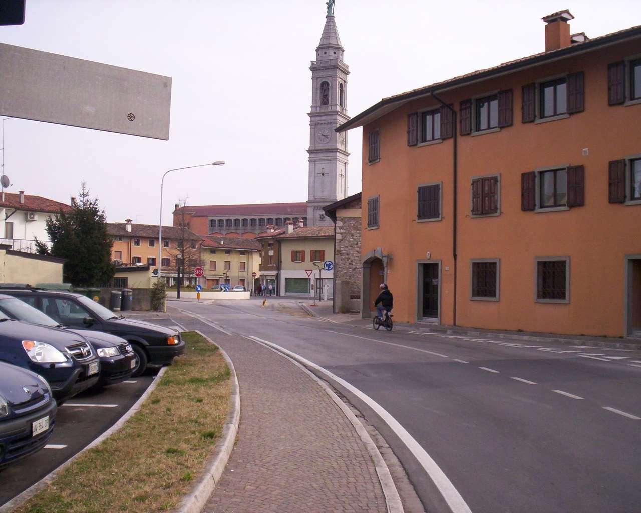 Piazza Matteotti - Pasian di Prato 02