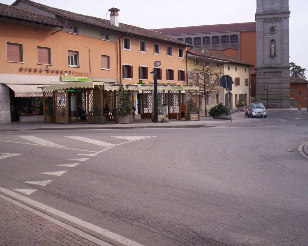 Piazza Matteotti - Pasian di Prato 08
